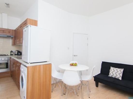 Фото Foley Street