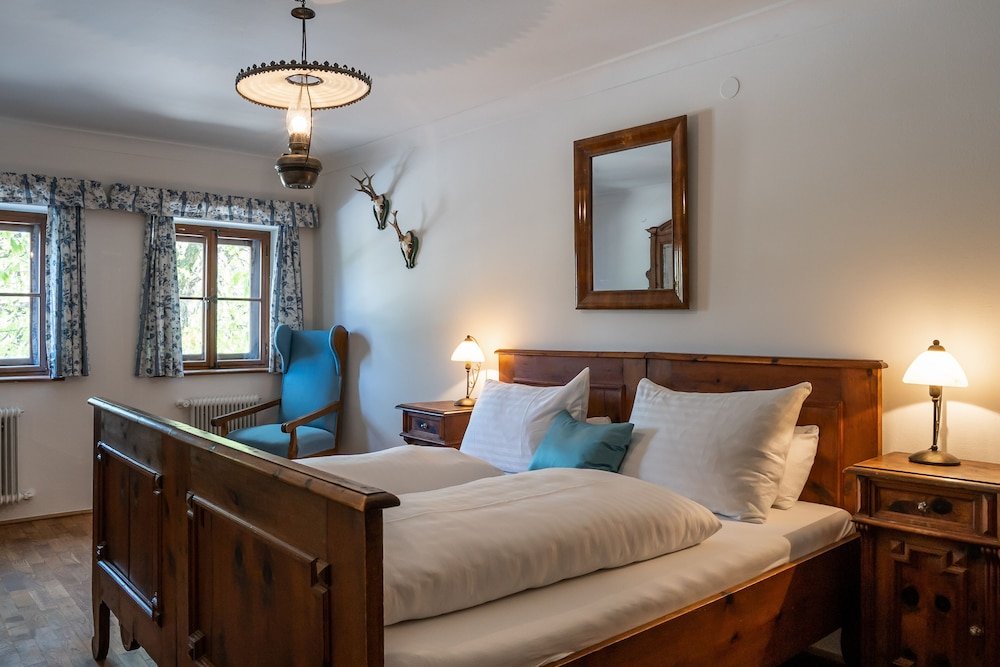 Фото Schlosswirt zu Anif