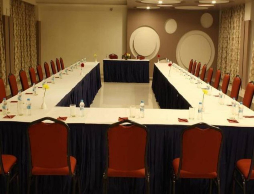 Фото Lords Inn Porbandar