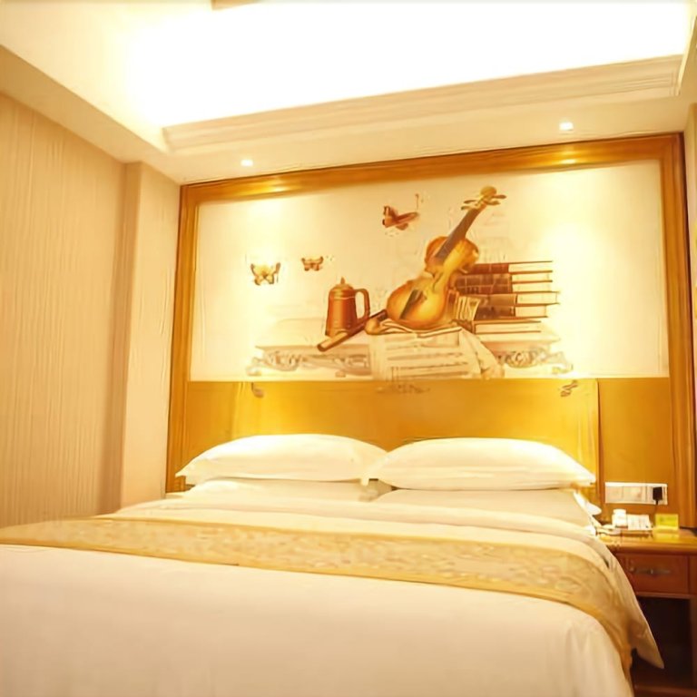 Фото Vienna Hotel