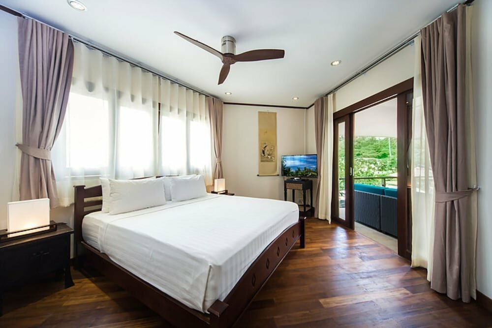 Hotel Samrong Beach Villas, Samui, photo