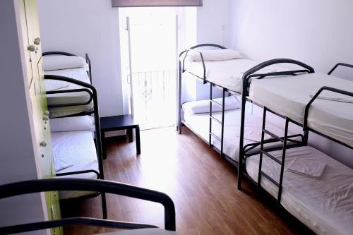 Фото Summer Hostel Cádiz