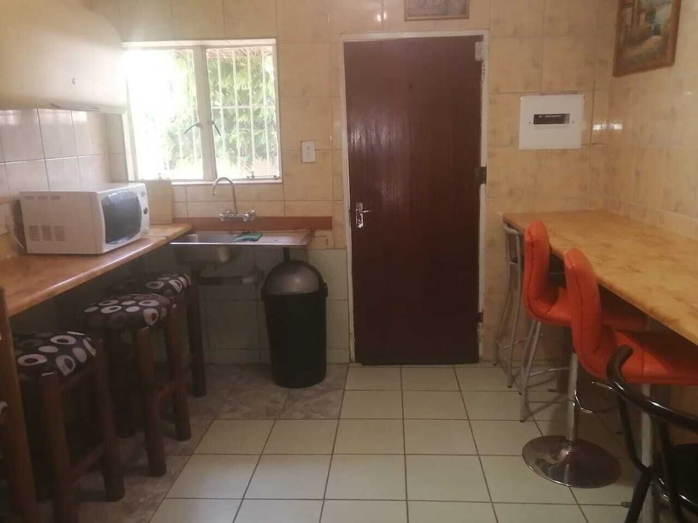 Фото The African Rock Guesthouse