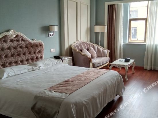 Фото Zhuhai Rongfeng Hotel