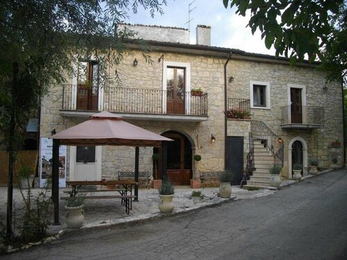 Гостиница Agriturismo La Pagliarella в Абруццо