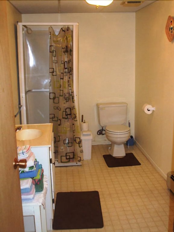 Фото Niagara Falls Cottage Rental - Craig House