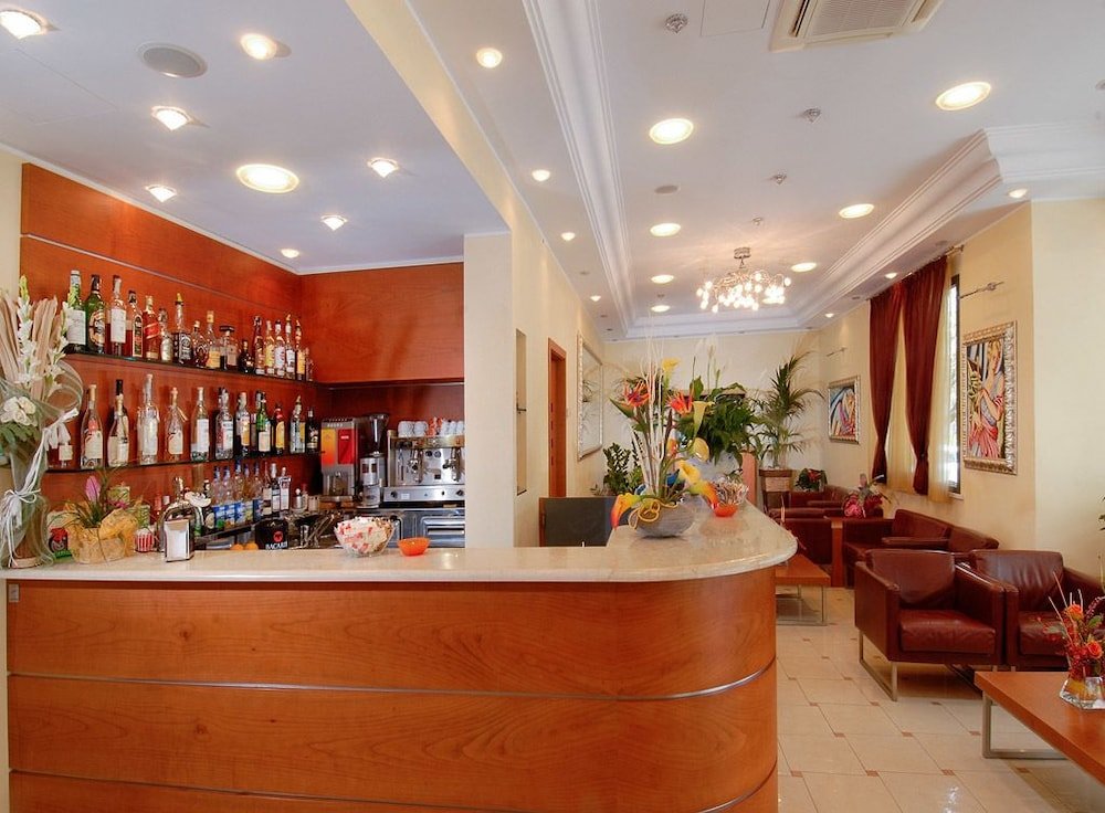 Фото Hotel Diana