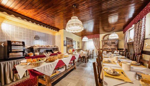 Гостиница Jumeaux