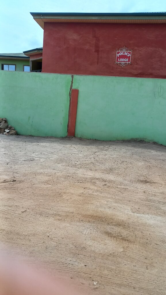 Hotel operator Policy Lodge, Earth, photo