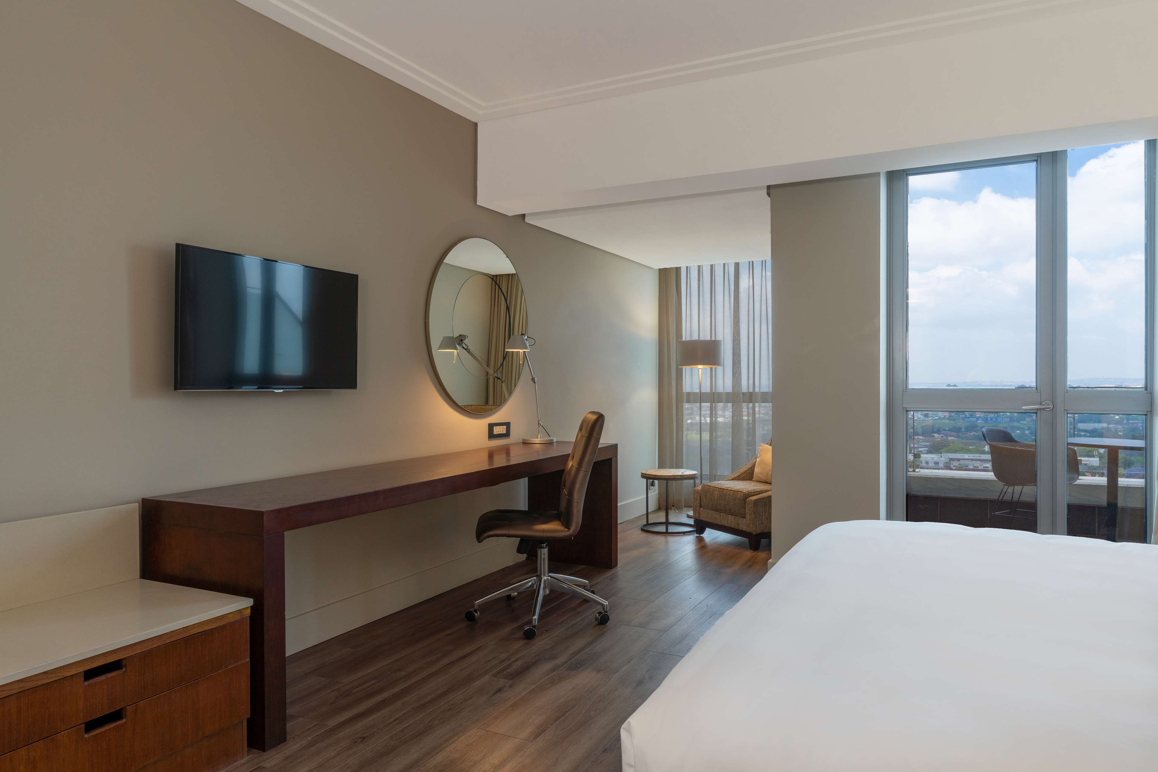 Фото Radisson Blu Gautrain Hotel, Sandton Johannesburg