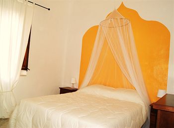 Фото BeeClaire Guest House