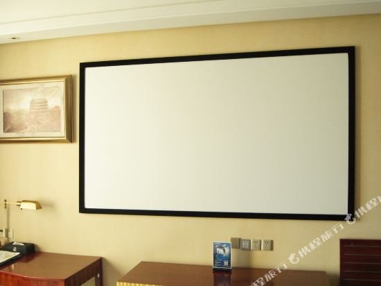 Фото Yuexiu Hotel Guangzhou, Curio Collection by Hilton