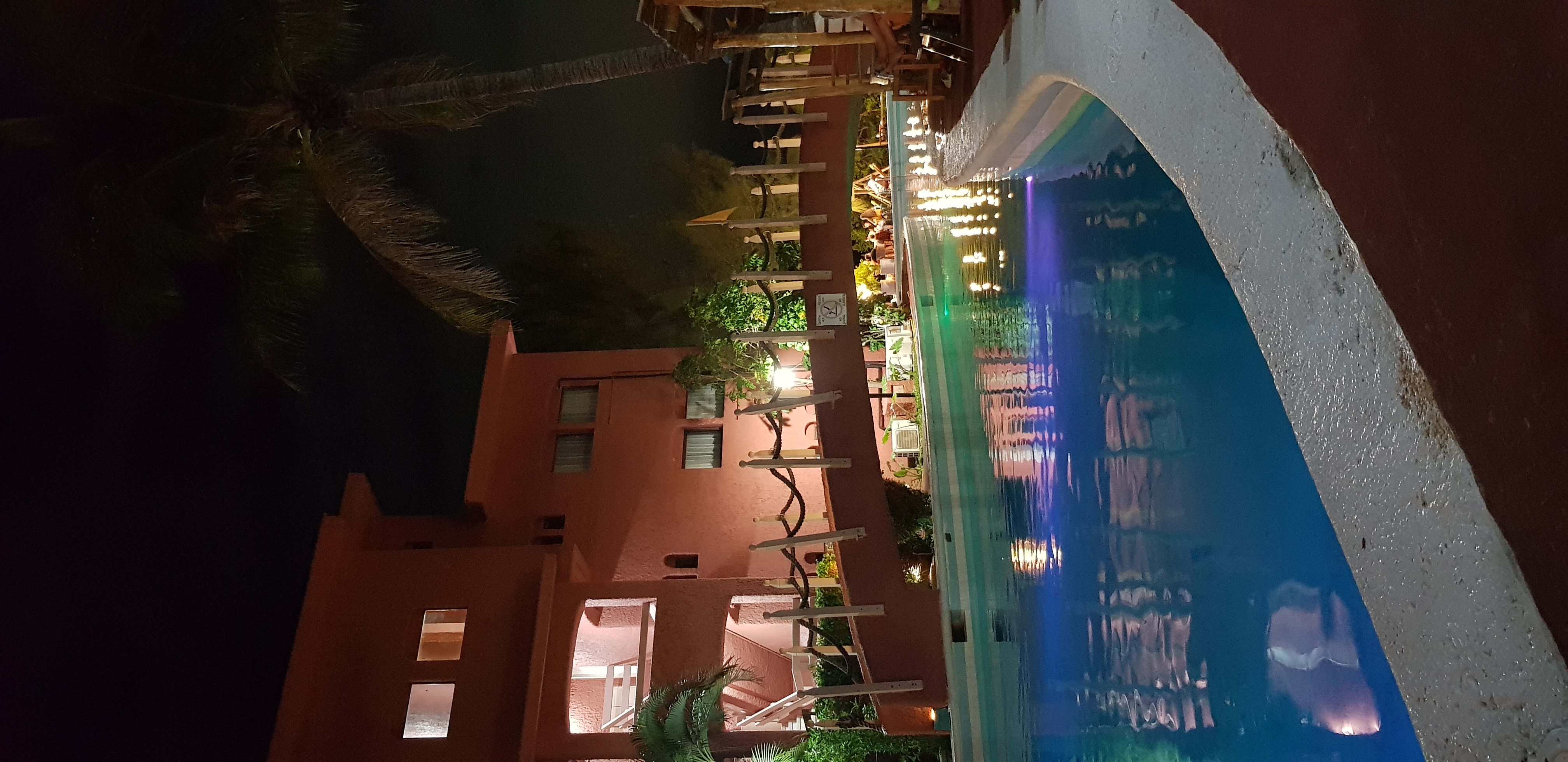 Фото Nílu Cancún Zona Hotelera by Selina