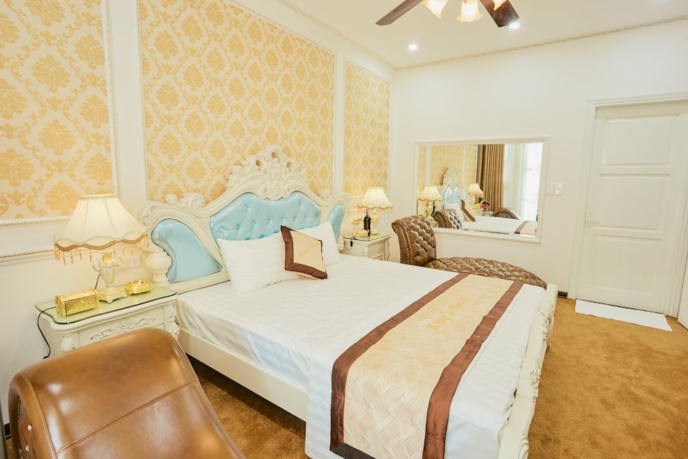 Фото King's Hotel