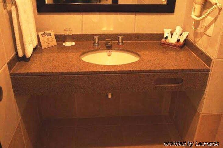 Фото Hotel Deville Prime Cuiabá