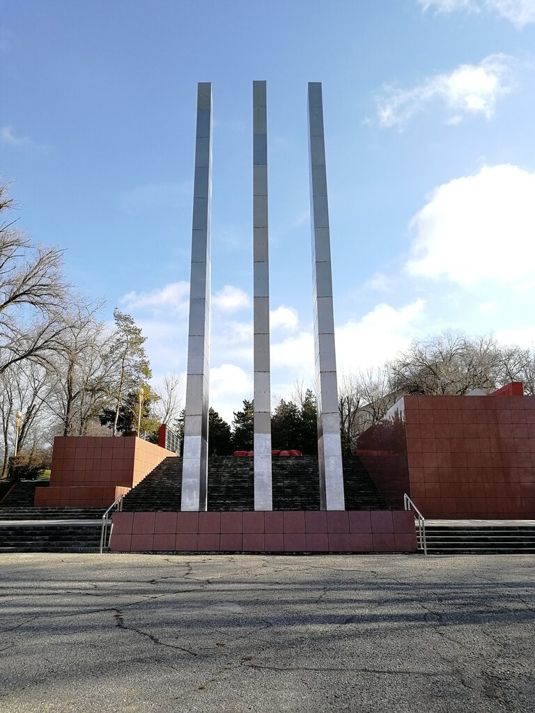 Ока городовиков памятник