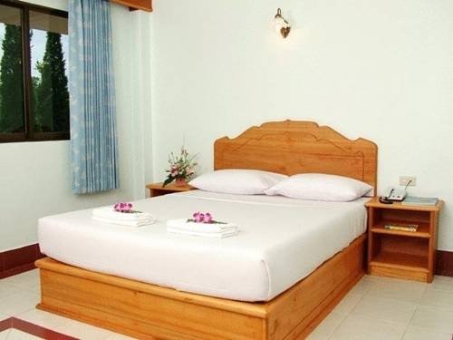 Фото Oasis Resort