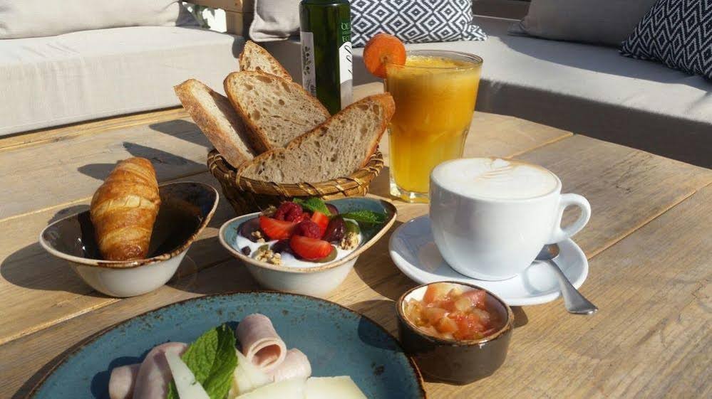 Фото The Valentia Cabillers Hotel