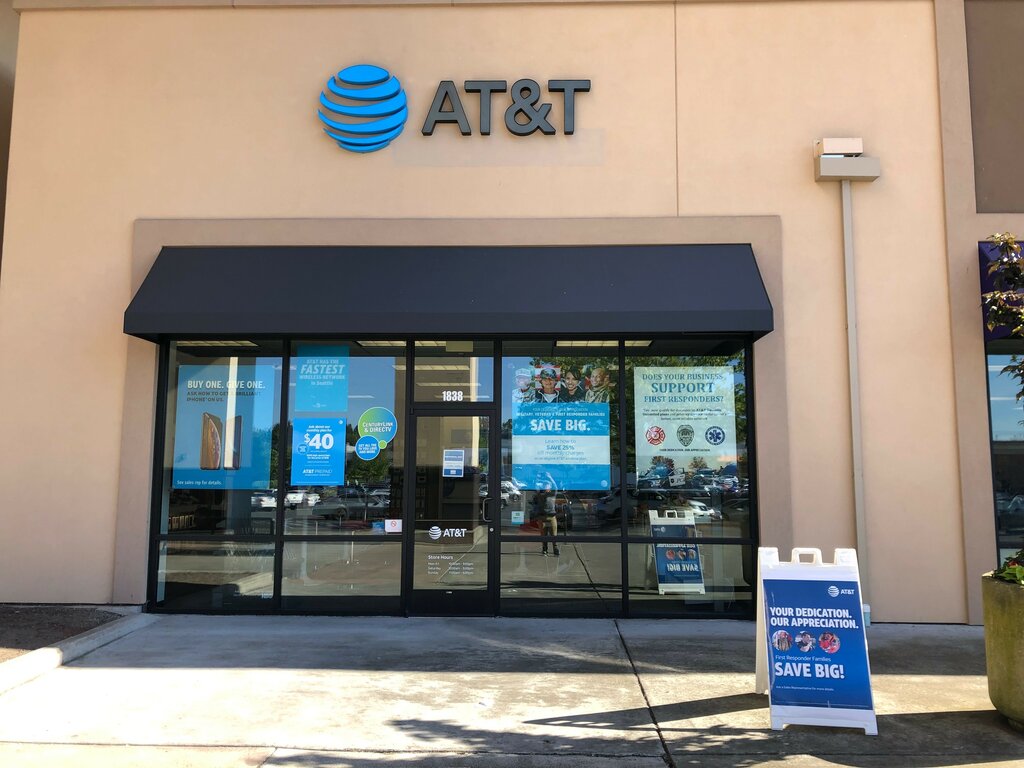 mobile phone store - At&t Store - Federal Way, photo 5.