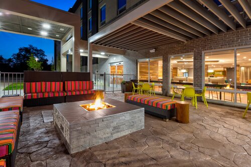 Гостиница Home2 Suites by Hilton Grand Blanc Flint