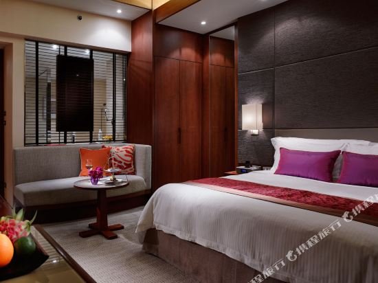 Фото Crowne Plaza Bangkok Lumpini Park, an Ihg Hotel