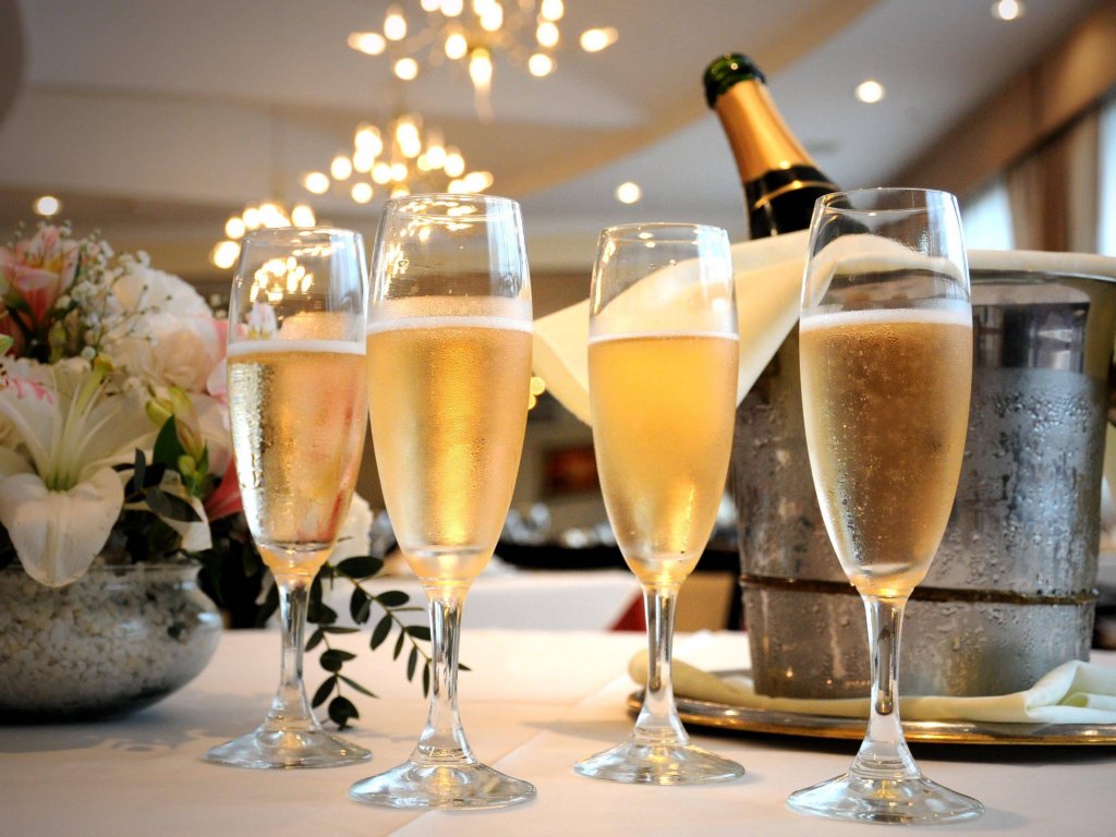 Фото InterTower Hotel