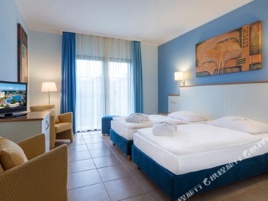 Фото Hotel Luz del Mar