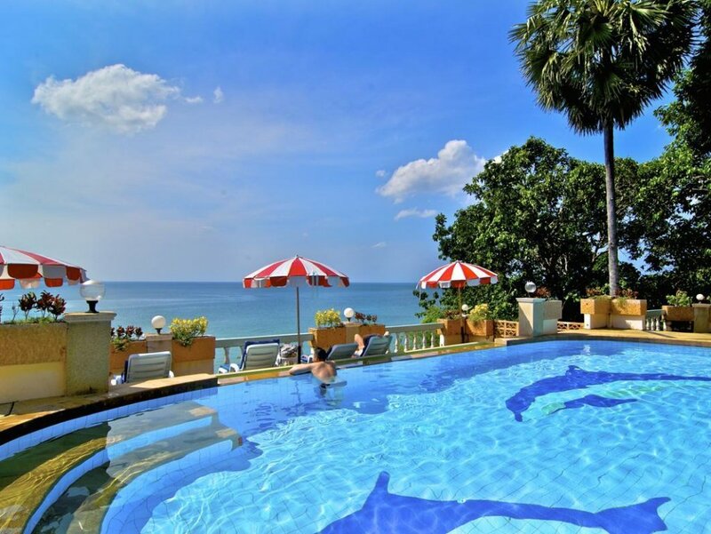 Гостиница Baan Karon Hill Phuket Resort
