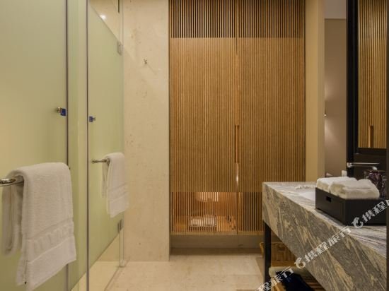 Фото Wyndham Sanya Bay