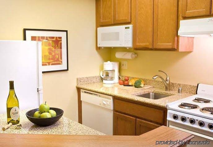 Фото Sonesta Simply Suites Seattle Renton