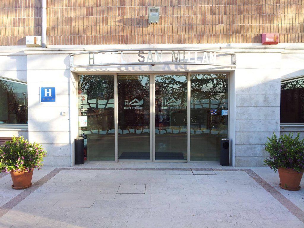 Фото Hotel San Millan
