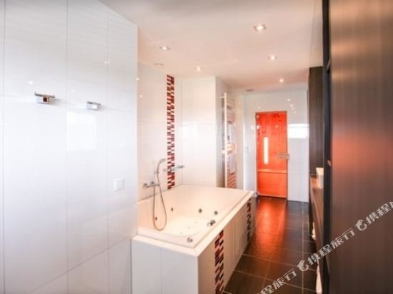 Фото Van Der Valk Hotel Amersfoort A1