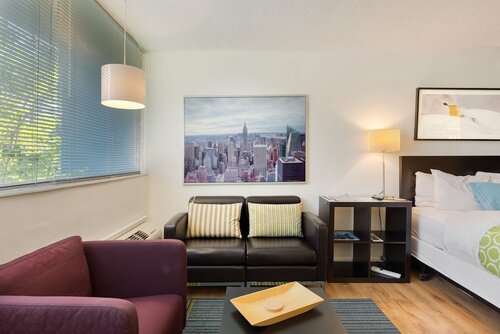 Гостиница Studios On 25th by Bca Furnished Apts в Атланте