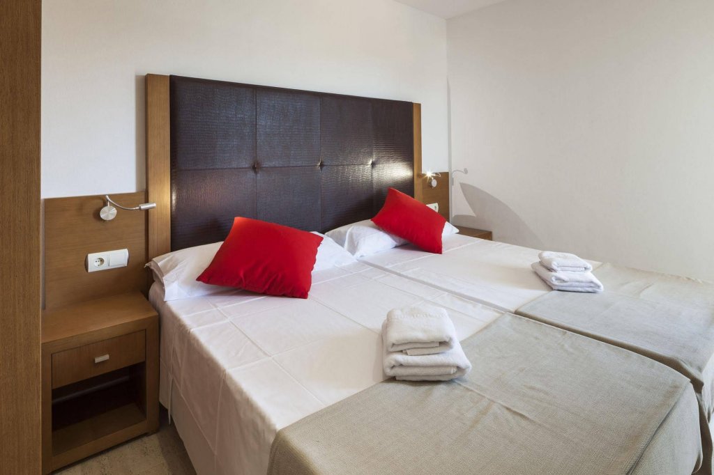 Фото Ibiza Heaven Apartments