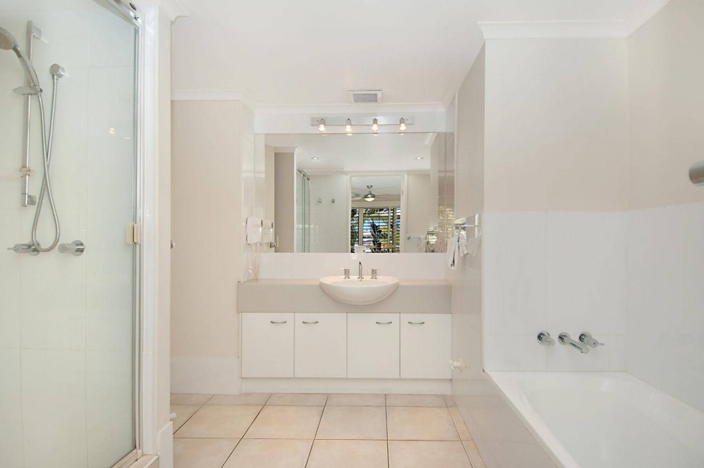 Фото Norfolks on Moffat Beach