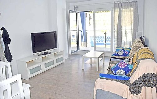 Жильё посуточно Apartment With 3 Bedrooms in Almuñécar, With Wonderful sea View, Shared Pool and Enclosed Garden Near the Beach в Альмуньекаре