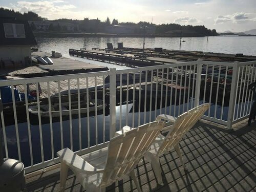 Гостиница Longliner Lodge and Suites в Ситке