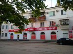 Двери (ул. Сергея Борзенко, 20/21), двери в Керчи