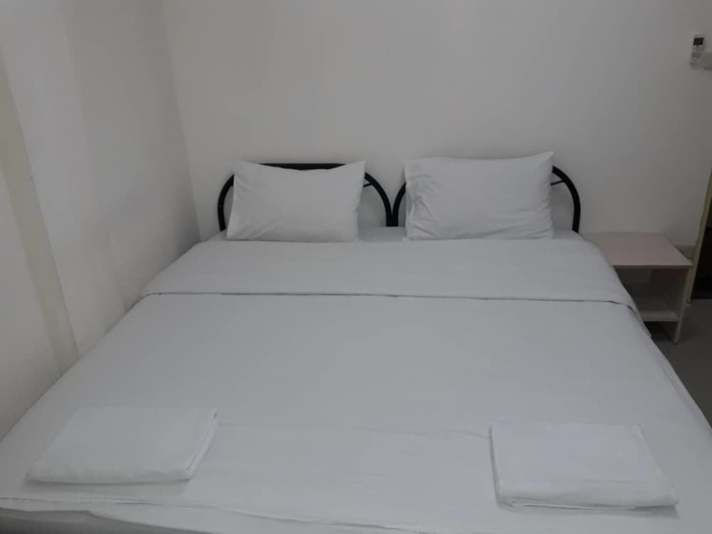 Фото Freesia Saladaeng Silom Apartments