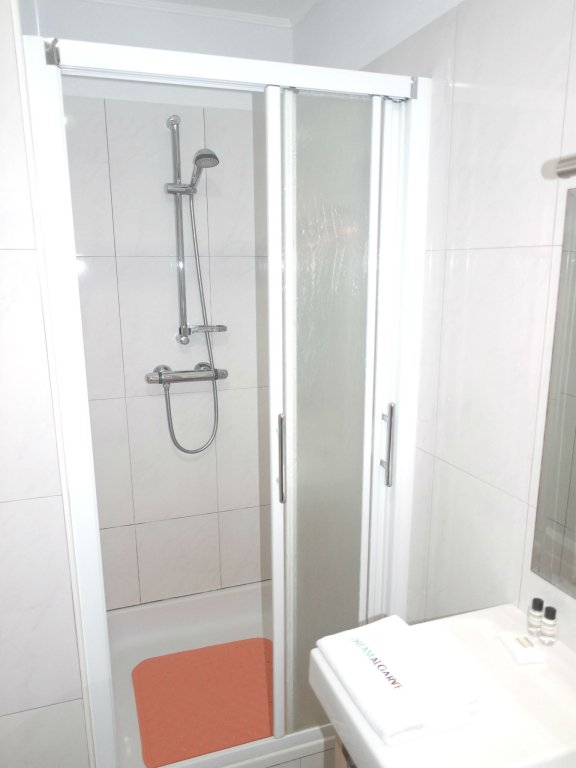 Фото Апартаменты A1 - Avenue View Studio