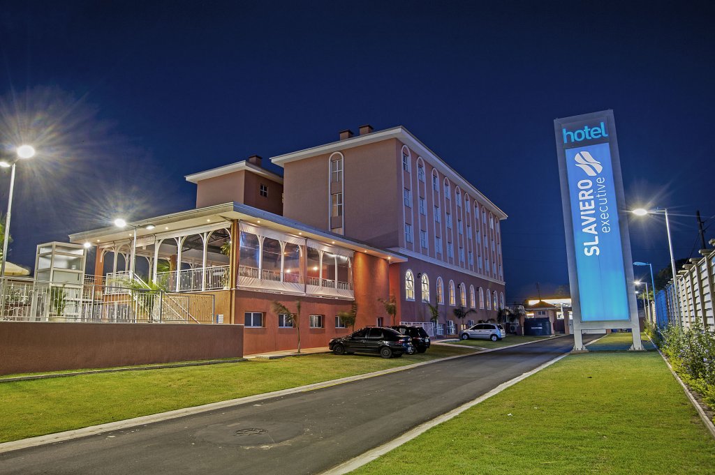 Фото The Hill Executive