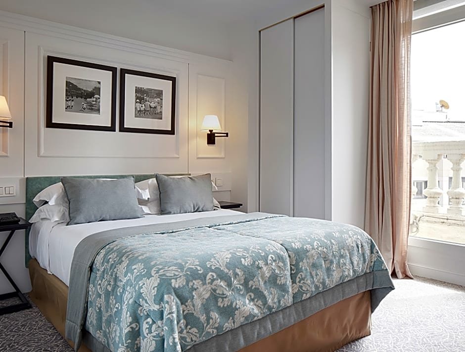 Фото Hotel de Londres y de Inglaterra