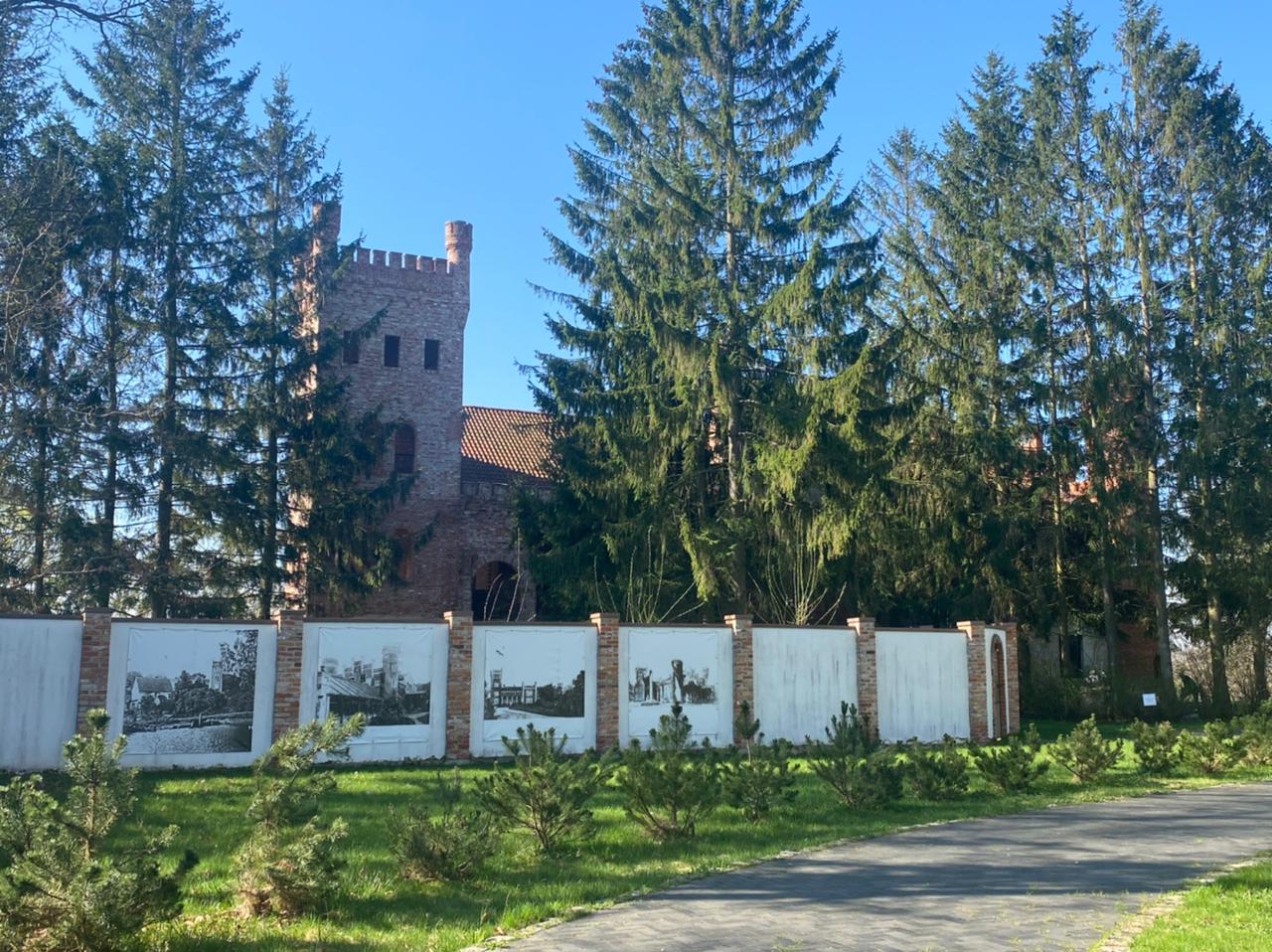 Фото Замок Романовски