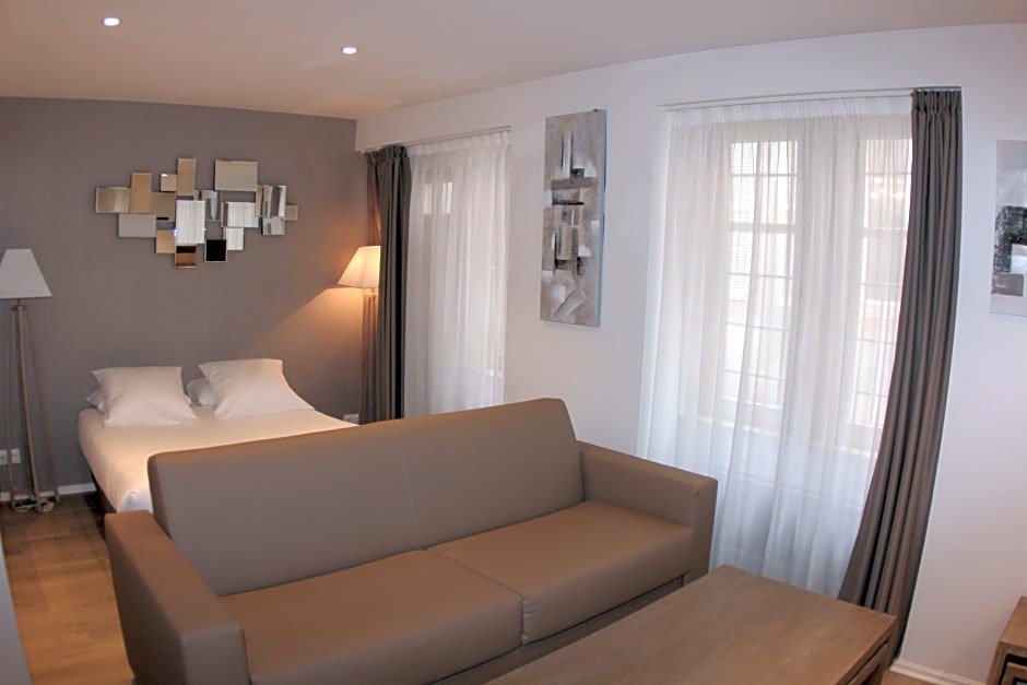 Фото Le Bristol Strasbourg Centre Gare