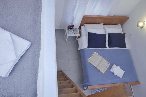 Гостиница Allenby 2 Bed and Breakfast в Иерусалиме