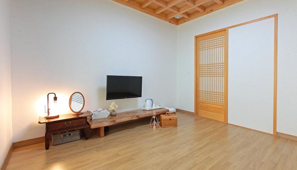 Фото Cheonggong Hanok Stay