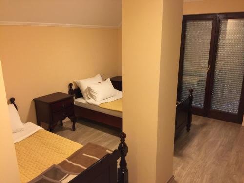 Фото Bed And Breakfast Karavan