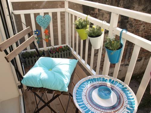 Фото Witty Please & Bardot