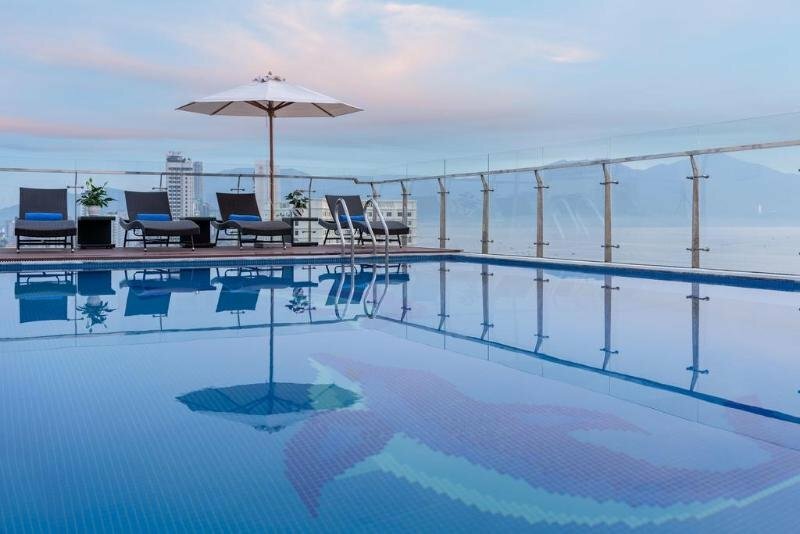 Гостиница Sunny Ocean Hotel & SPA, Дананг, фото