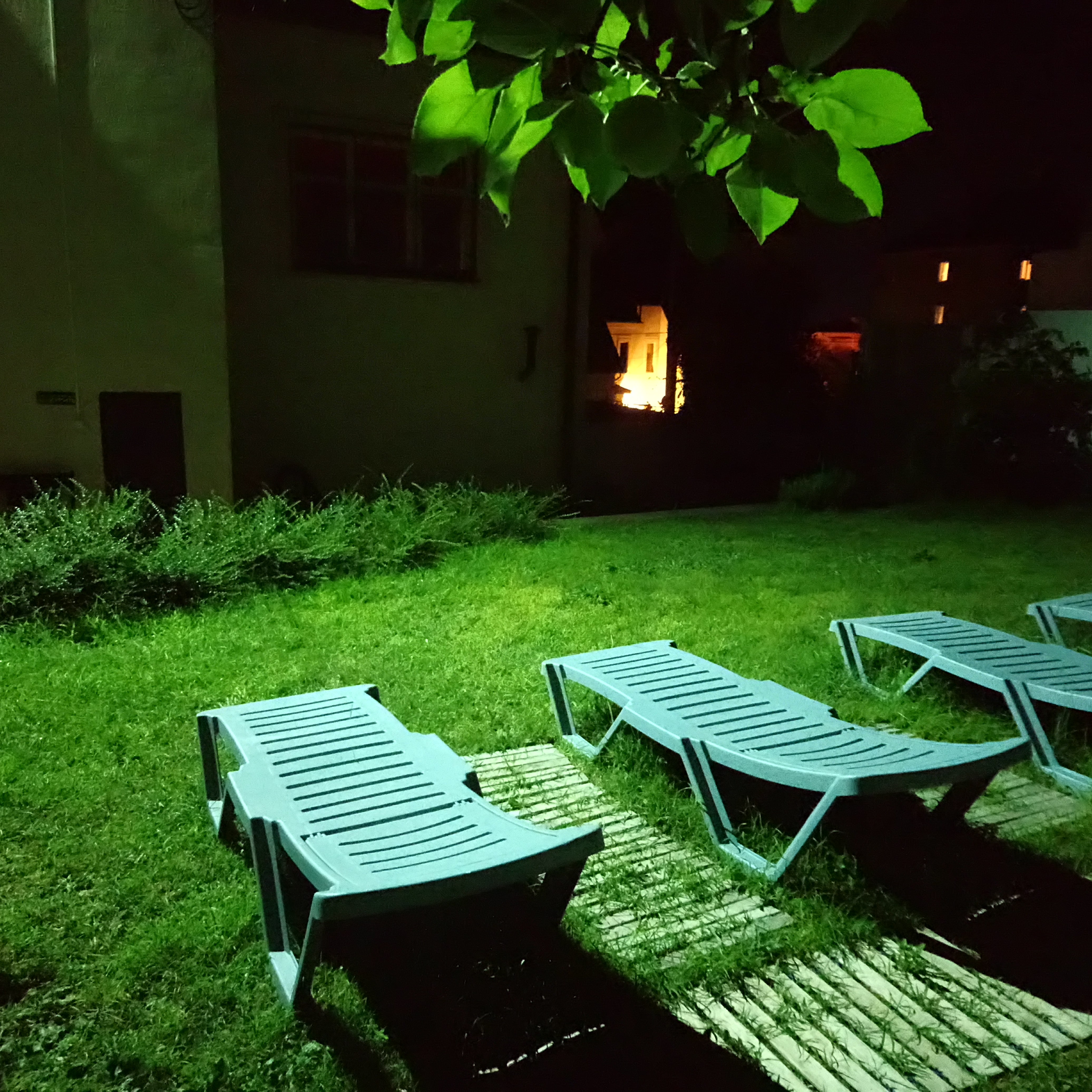 Фото Мебелированные комнаты на Черноморском побережье